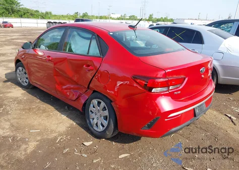 2021 Kia Rio S из США, поврежденный, VIN 3KPA24AD6ME424822